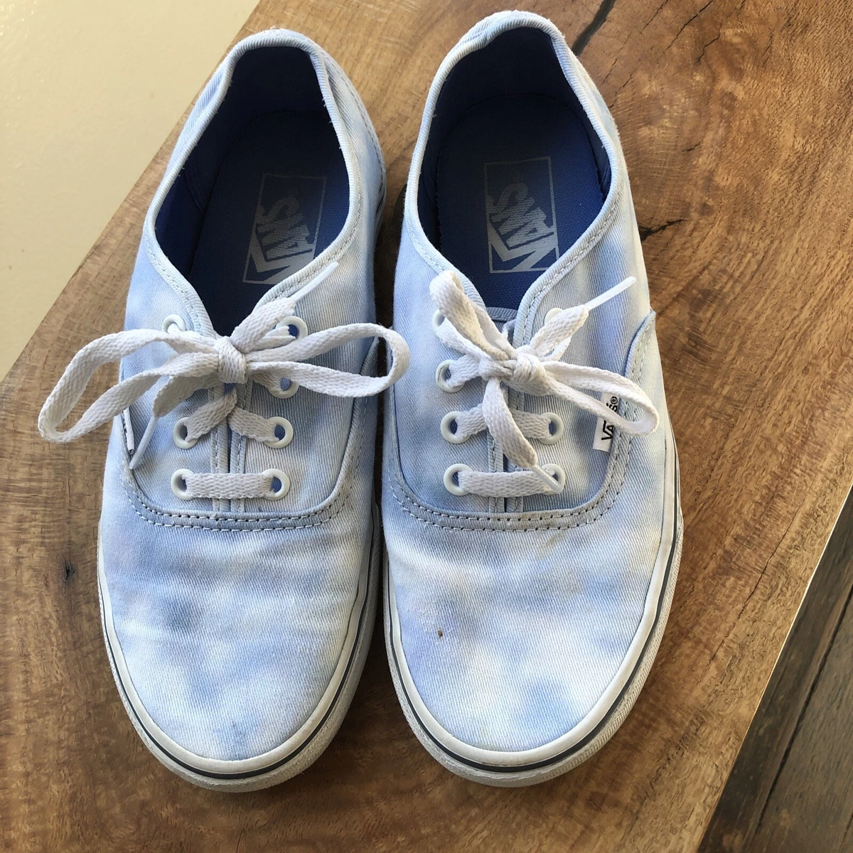 Bleaching vans white 2025