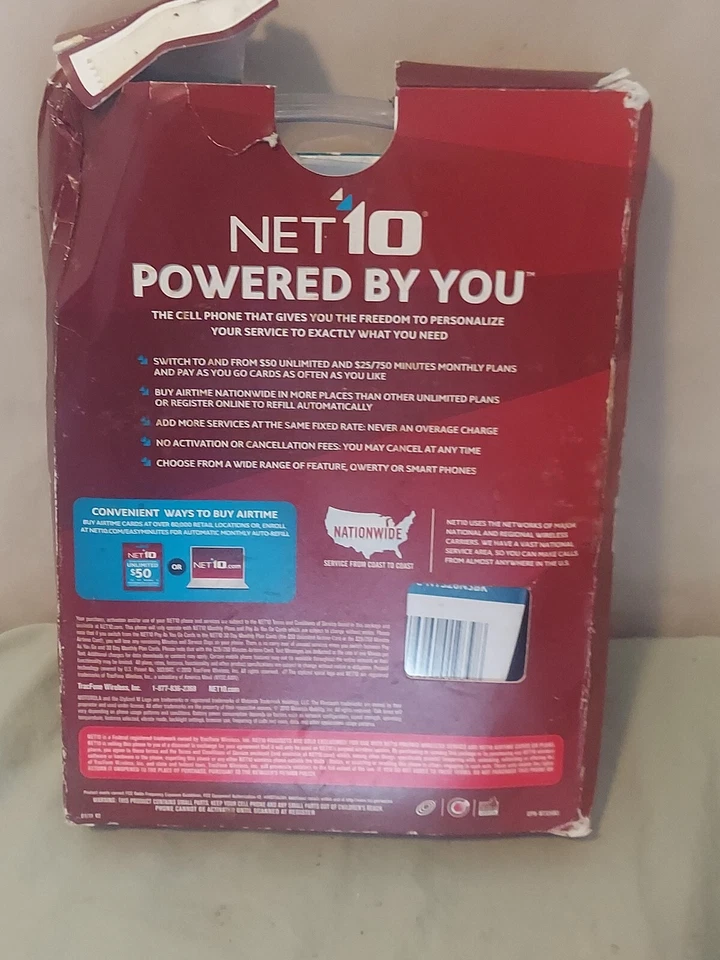 Motorola MOTO EM326g - Black (Net10) Cellular Phone - Image 3 of 4