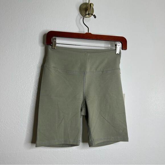 NWT MATE The Label Organic Cotton Stretch Biker Short Sage Green Size M