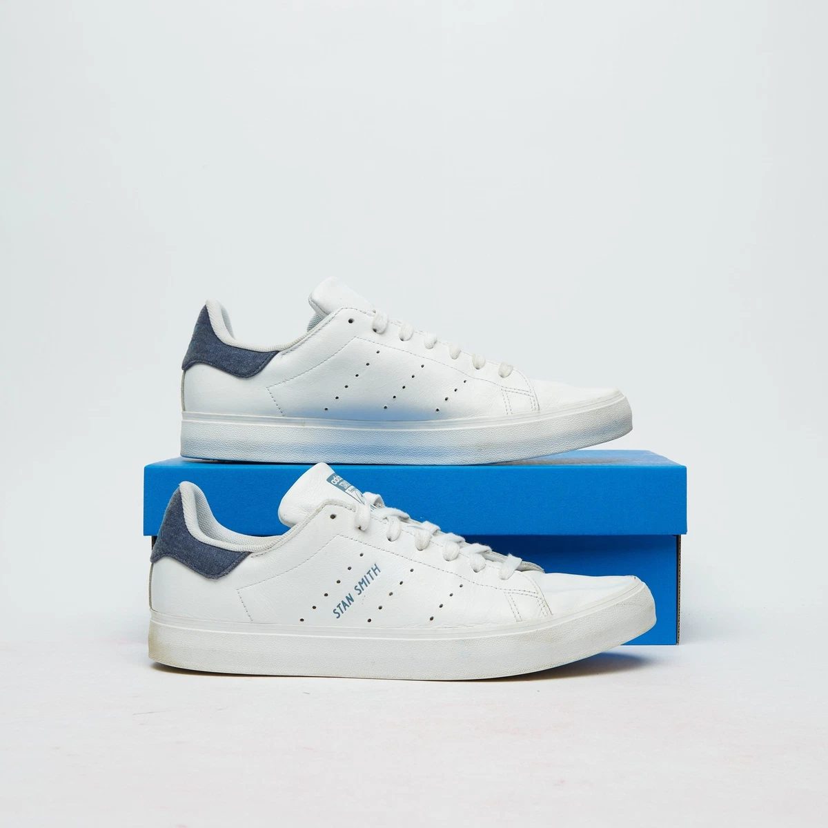 stan smith suede scratch