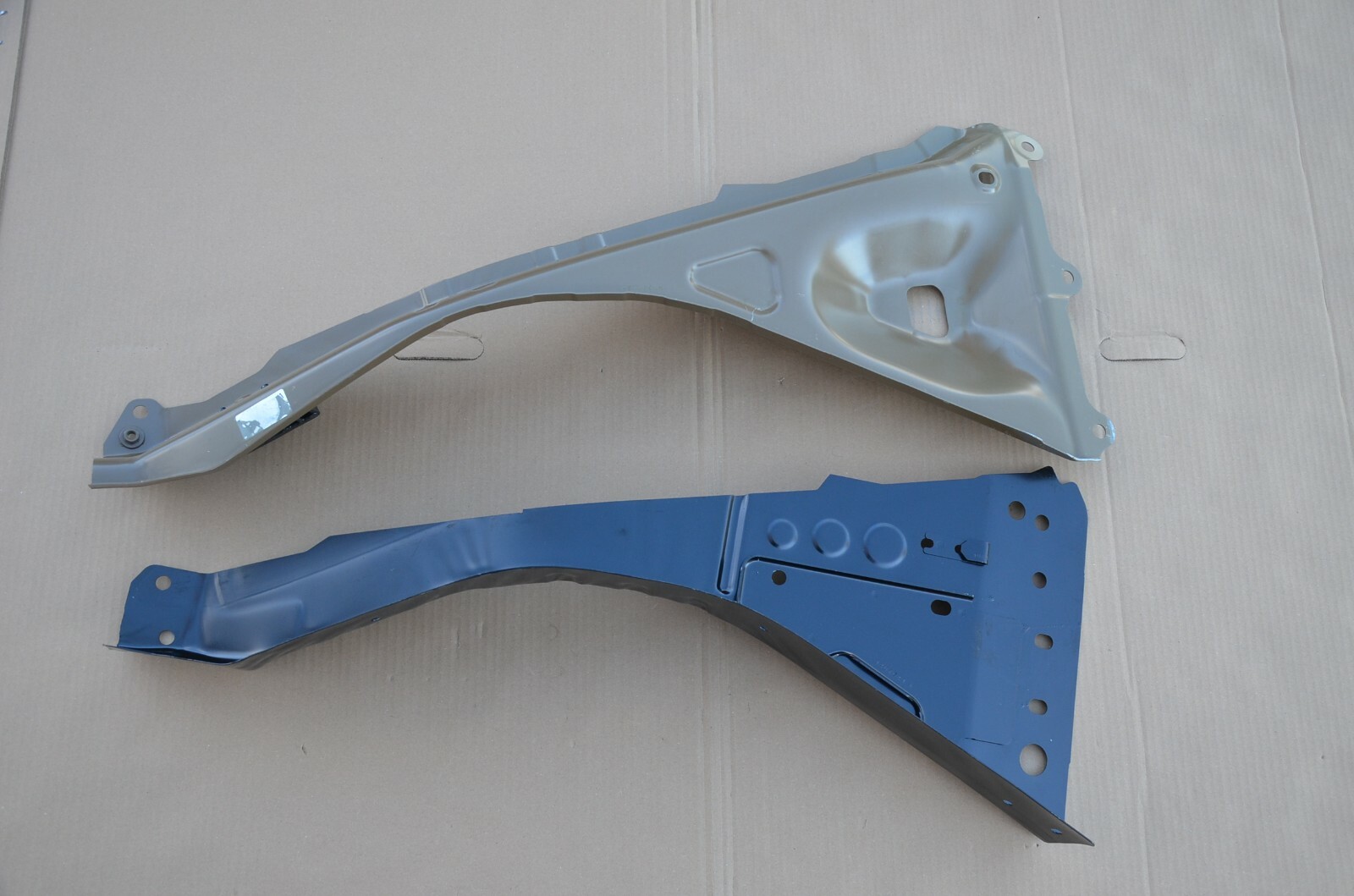 Tesla Model Y Front Left Driver Fender Horn Frame Rail Structural Body Piece OEM-image