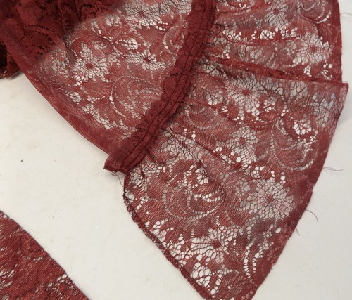 Burgundy Wine Lace Triangle Panels Curtain - Lot of 4 - Picture 2 of 3