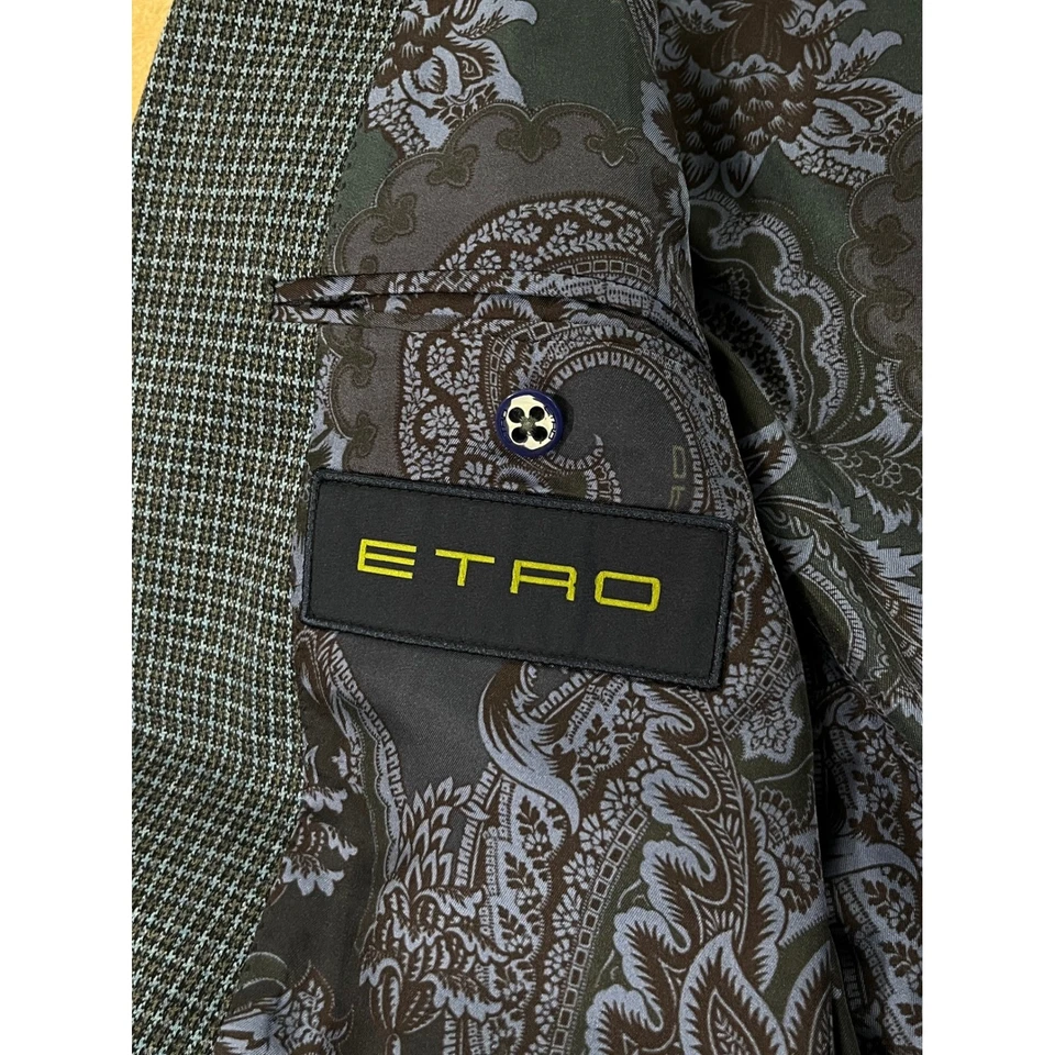 Chaqueta Blazer Etro Milano Para Hombre Talla 54R Azul Patrón A Cuadros Hecha en Italia Usada en Excelente Condición Foto 2 de 4