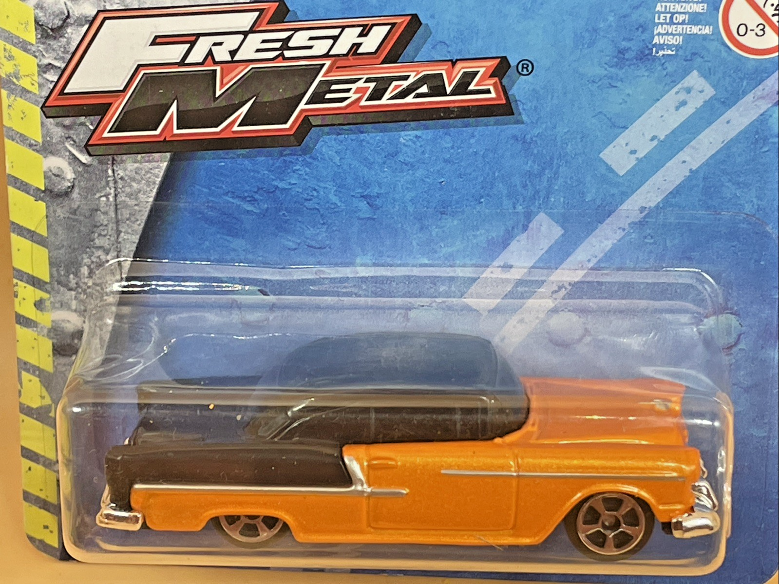 Maisto Fresh Metal 1955 Chevrolet Bel Air Orange Black Carded Sealed 1:64