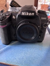 Nikon D200 SLR body with battery, charger, remote original box low shutter count