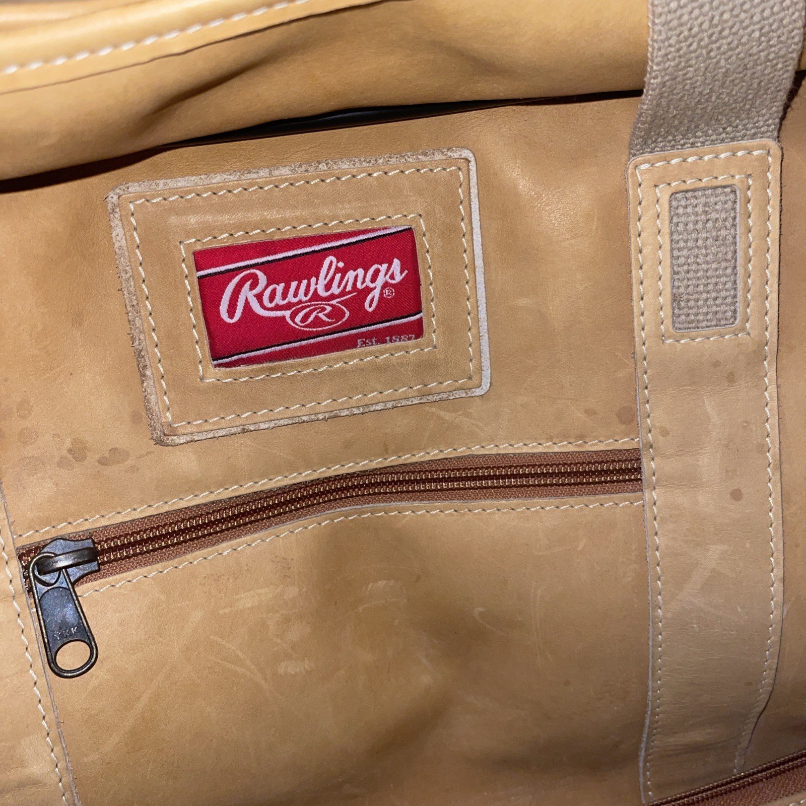 Rawlings Heart of the Hide Suitcase Travel Bag Suitcase Rolling Lombardo Duffle