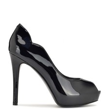 NINE WEST - HILARE, Black faux patent curvy peep toe 4.75" stiletto pumps SZ 7.5