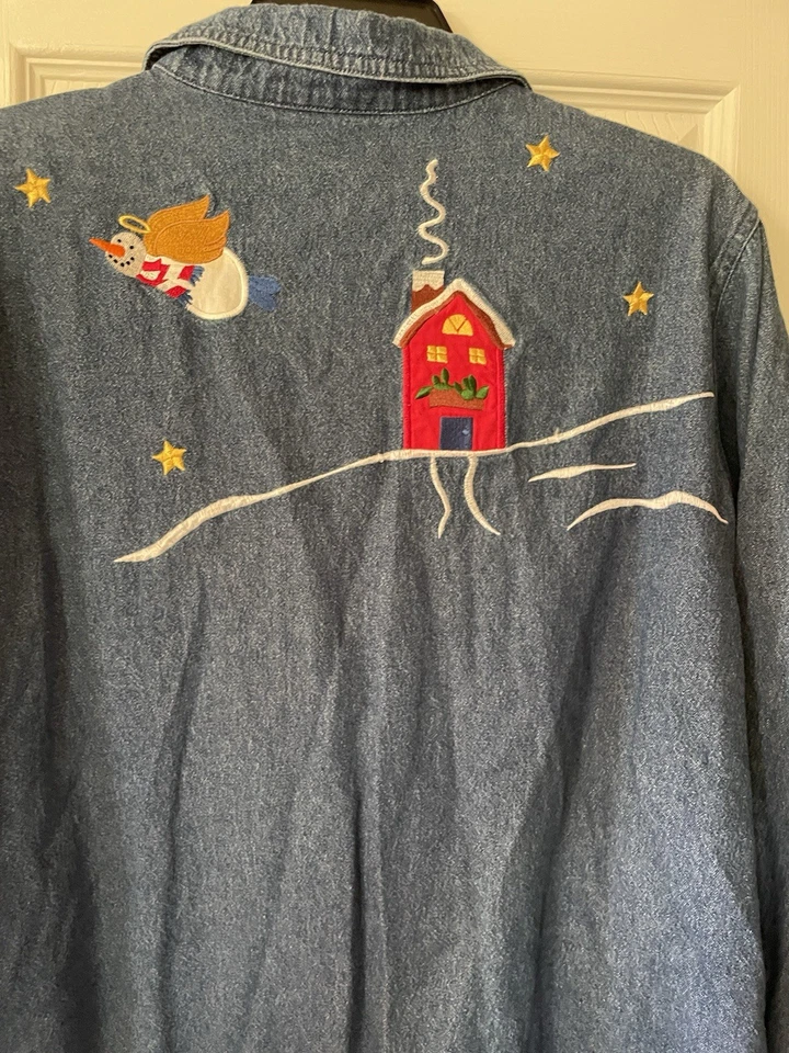 Quacker Factory Denim Jacket/Shirt Size 1X Holiday Christmas Trees Stars Village - Image 3 of 4