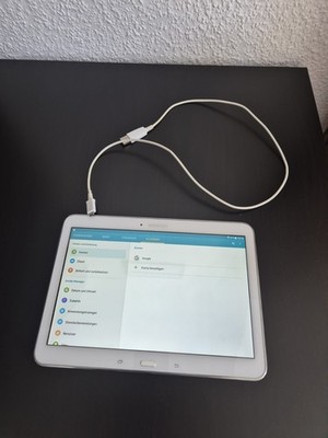 Samsung Tablet mit Ladekabel  SM-T530 16Gb