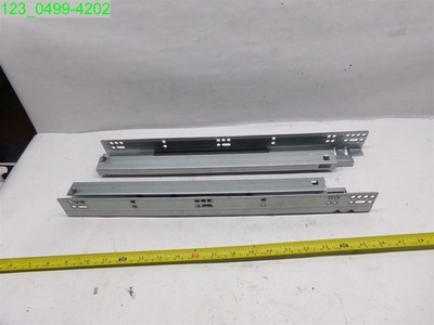 QTY=3 PAIRS: Richelieu DRAWER SLIDE SOFT CLOSE 18-1/2'' CLOSED, 33'' OPEN