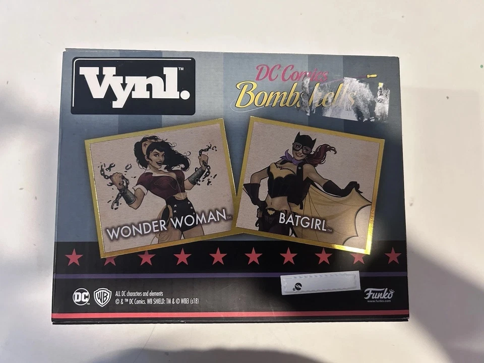 DC Bombshells Vynl Figure! Wonder Woman & Batgirl - Image 2 of 2