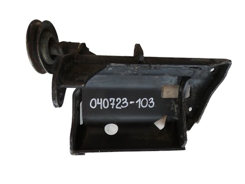 Mercedes W107 R107 450SL A1161300435 Träger Klimakompressor Halter Halterung
