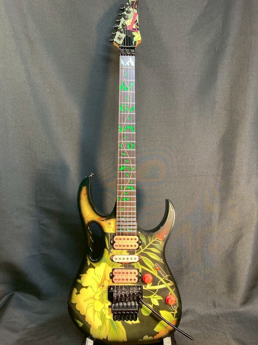 Ibanez JEM77 FP Floral Steve Vai Signature Black Floral