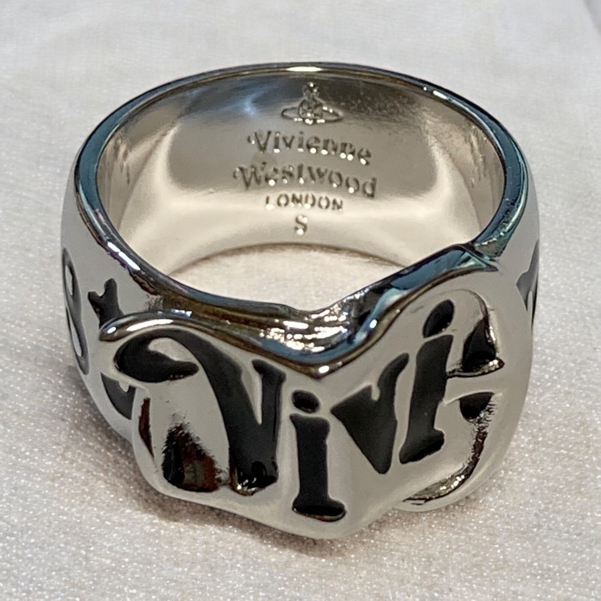 vivienne westwood ring silver tone belt Saturn design 16mm vivienne westwood ring silver tone belt Saturn design 16mm