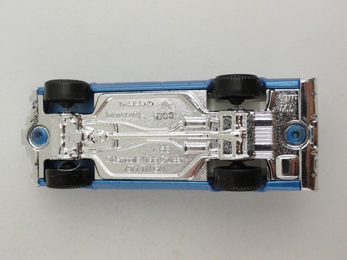 2011 Matchbox #18 '71 Oldsmobile Vista Cruiser (Blue) - LOOSE - Picture 7 of 7