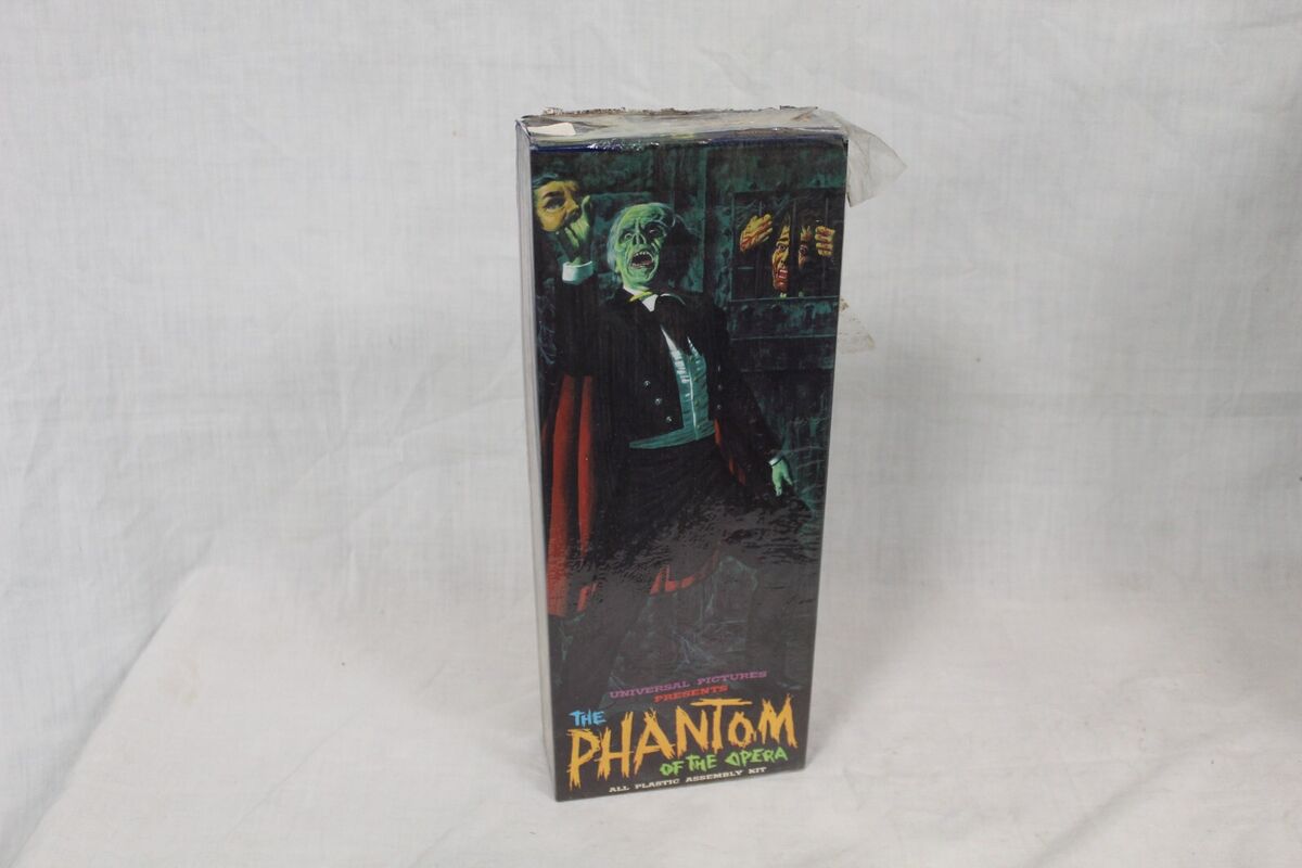 AURORA #428-98 The Phantom of the Opera Model - Kit Sealed AURORA #428-98 The Phantom of the Opera Model - Kit Sealed