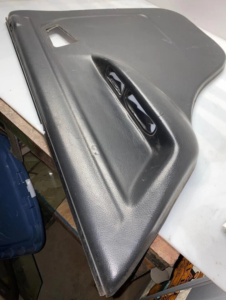 Chevrolet/Geo Tracker 1996 panel de puerta trasera del conductor genuino OEM garantía de pieza Foto 2 de 4