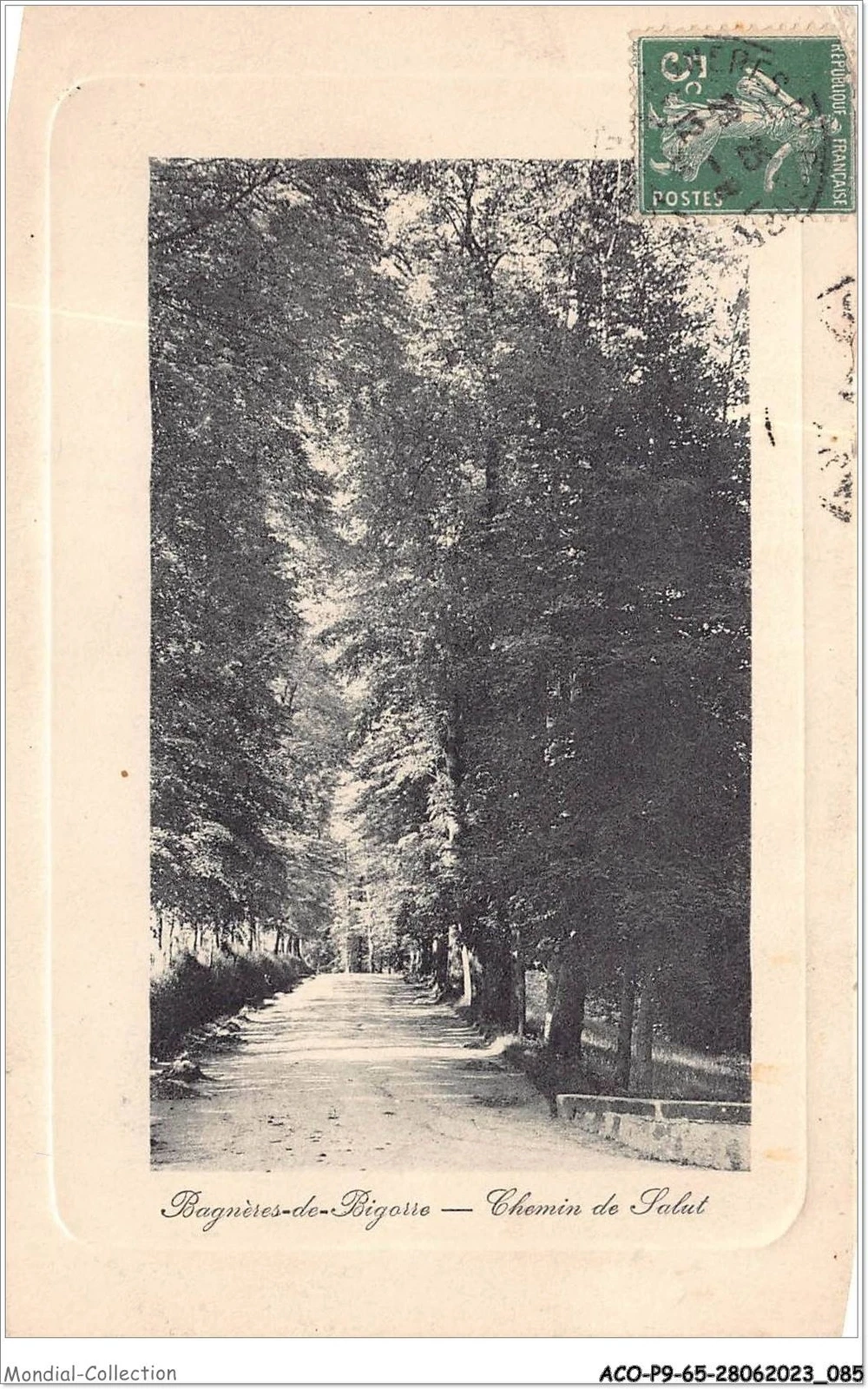 Photo 1/2