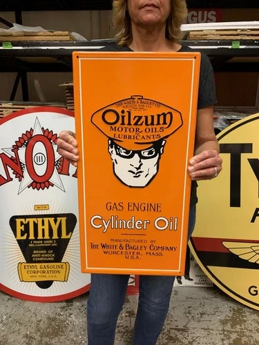 Antique Vintage Old Style Sign Oilzum Motor Oil Made in USA