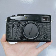 Fujifilm X-Pro2 24.3MP Mirrorless Digital Camera Black Body Only w/Charger