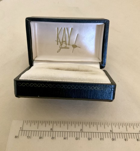 Vintage Kay Jewelers Black With White Velvet Ring BOX ONLY Made In Japan MCM