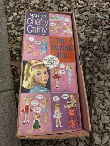 Mattel Chatty Cathy Talking Doll Blonde Blue Eyes with Outfit & Original Box