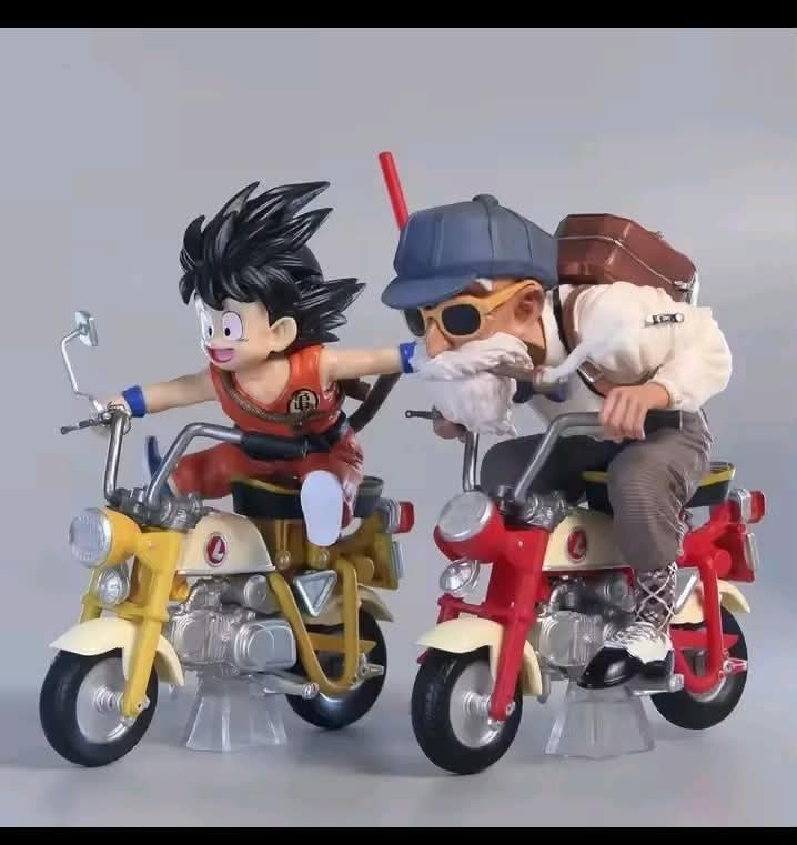 Nueva figura de anime de 13 cm Dragon Ball Z Son Goku Master Roshi locomotoras PVC WWW