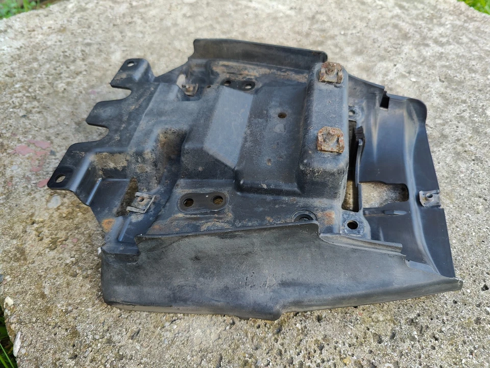 06 BMW F650GS F650GS DAKAR Rear Under Tail Tray Fairing Undertail 46627678906-03 - image 4 of 4