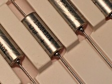 2pc 47uF 10 20V Tantalum Capacitors Sprague 150D476X9020R2