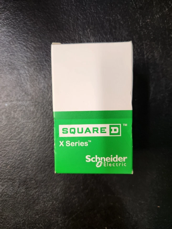 Luz atenuadora cuadrada serie D de un solo polo/3 vías SQR22603 Foto 2 de 4