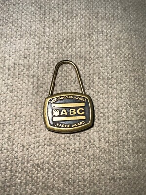 ABC BOWLING Key Ring Fob Most Improved Average LEAGUE AWARD   Vtg Pull-Apart