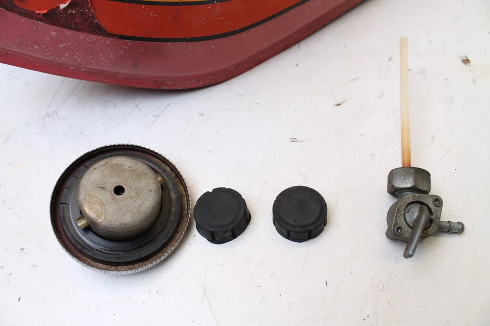 Honda XL185 XL185s XL100 XL125 1980 17520-427-770ZA tanque de combustible de gasolina limpio, abolladuras Foto 3 de 4