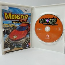 Monster 4X4 - World Circuit (Nintendo Wii, 2006) - Includes Manual