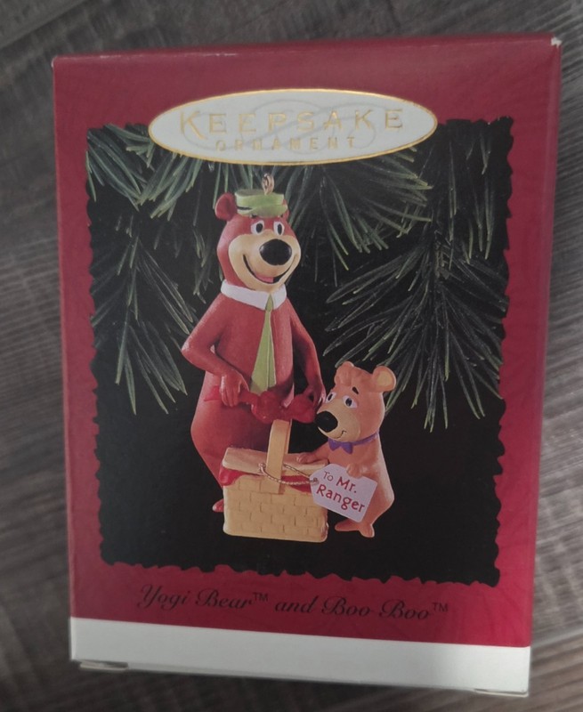 NEW YOGI BEAR AND BOO BOO 1996 Hanna Barbara HALLMARK Keepsake Ornament