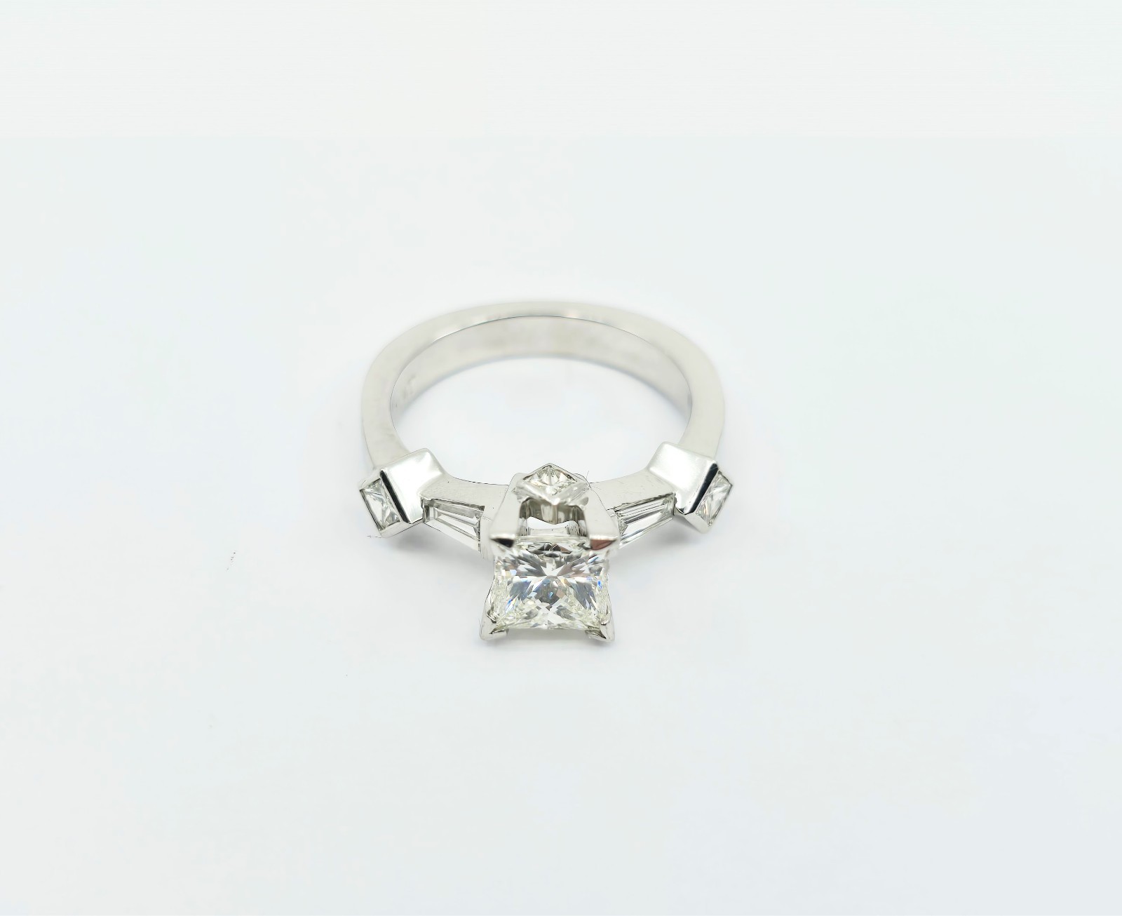 Beautiful Solid Platinum Princess Cut Diamond Eng… - image 7