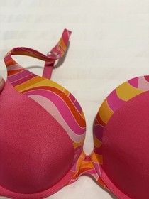 Victoria's Secret Women's Bra 36D Demi Uplift