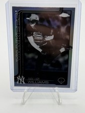 2025 Topps Chrome - Devin Williams #153 Negative Refractor