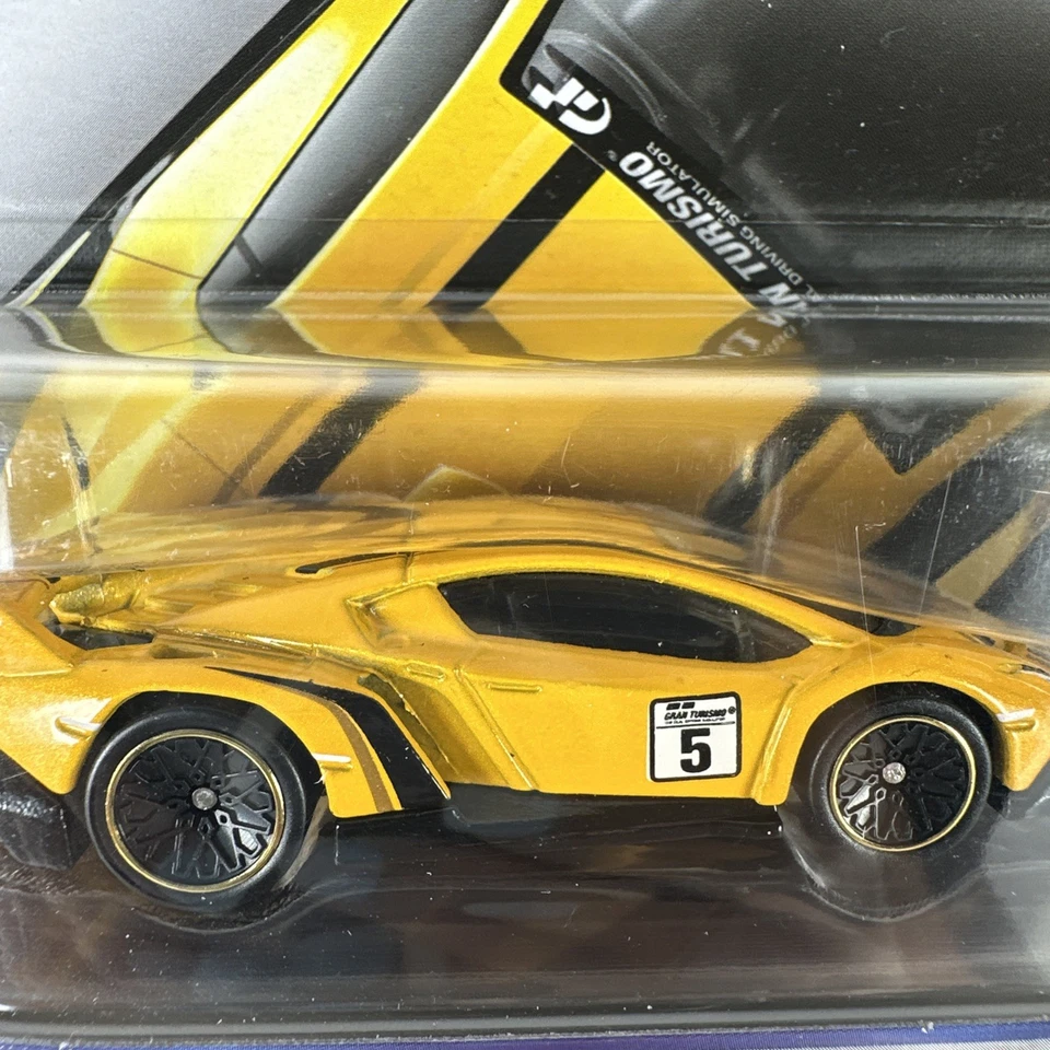 LAMBORGHINI VENENO * 4/5 GRAN TURISMO * 2016 风火轮复古 * 已折痕 * H3 — 第 3/4 张图片