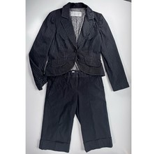 TRINA TURK Pinstripe Blazer Capri Shorts Suit Set Womens 8 Gray * Read