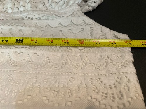 LILLY PULITZER Lycra Top Womens Large Resort White Scalloped Lace Cold Shoulder - Picture 9 of 10