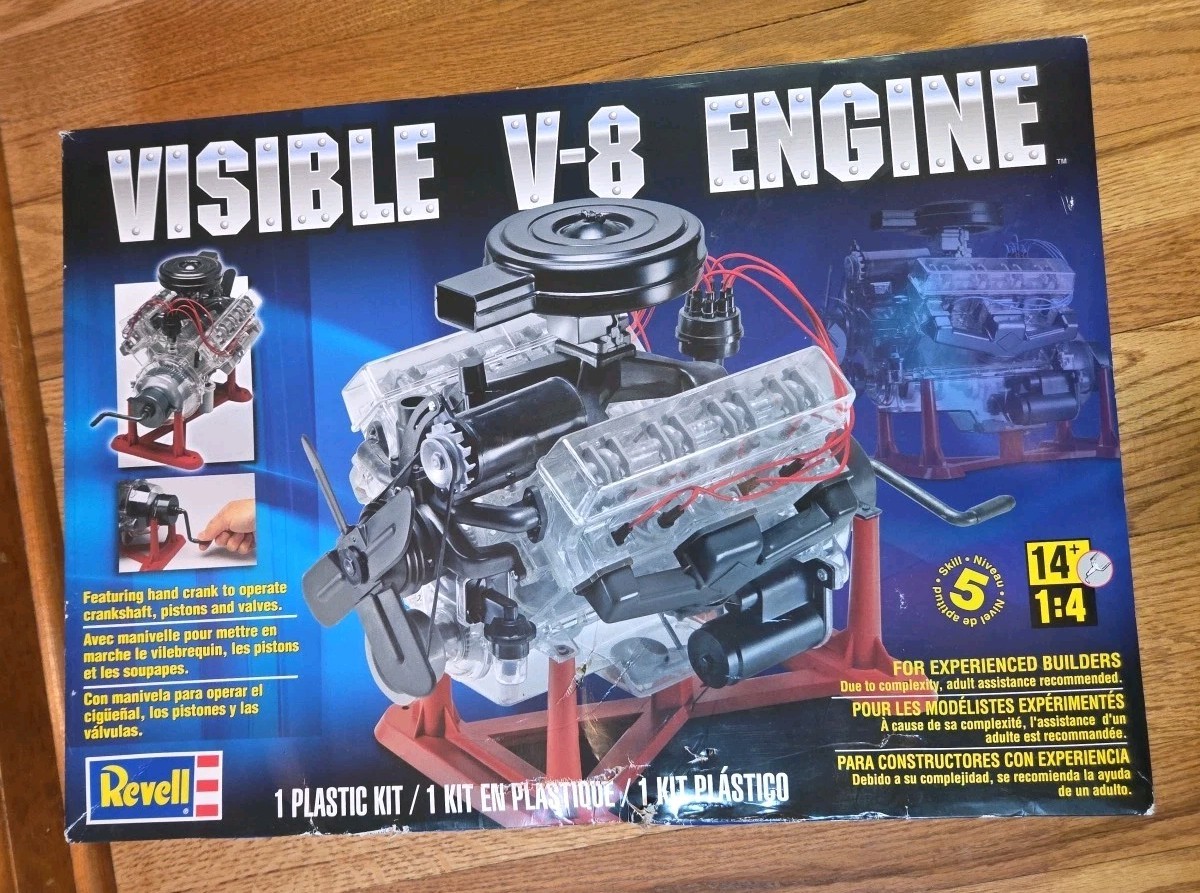 Revell Visible V-8 Engine 1/4 Scale, Moving Pistons And Crank Model Kit Open Box