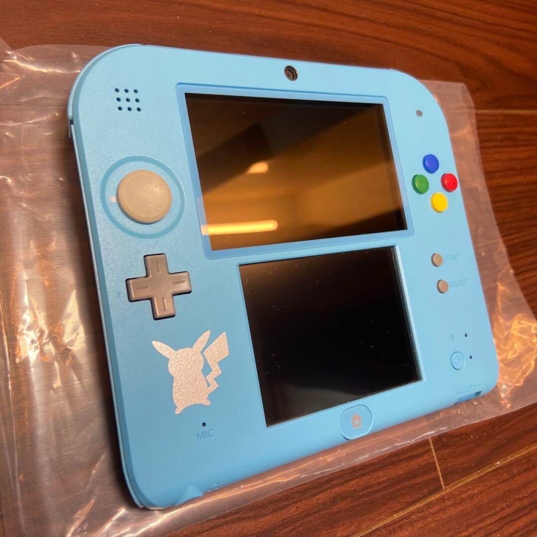 Nintendo 2DS Pokemon Sun Moon Light Blue Limited Console