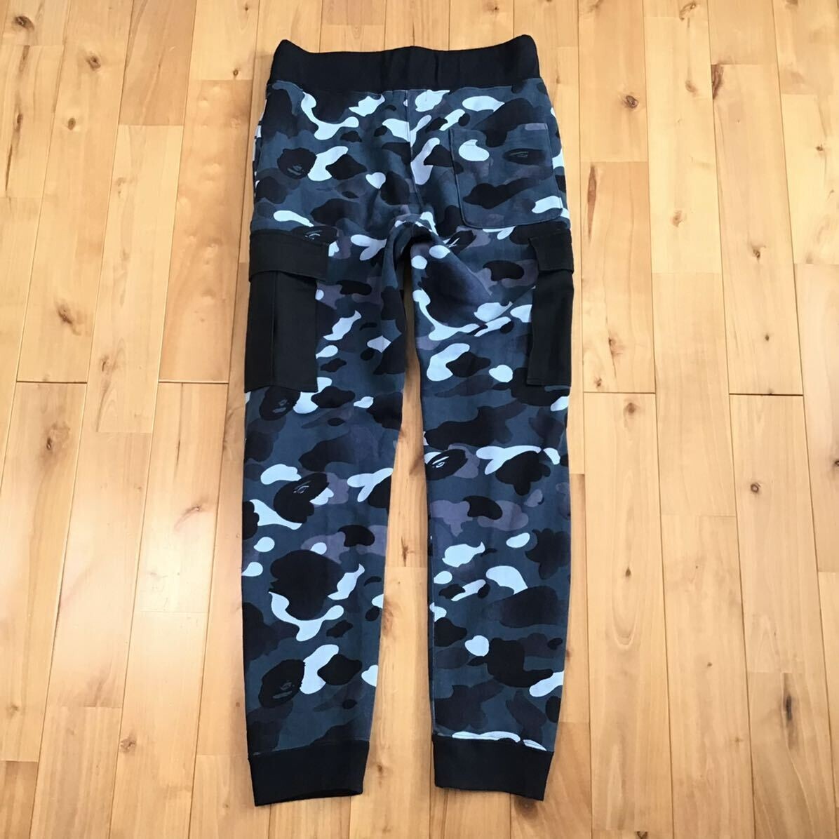 初期 Bape CARGO PANT sizeS A BATHING APE® Used Relaxed Fit Cargo Pants | Bape official