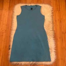 St. John 100 Wool Sky Blue Sleeveless Santana Knit Dress, size 8