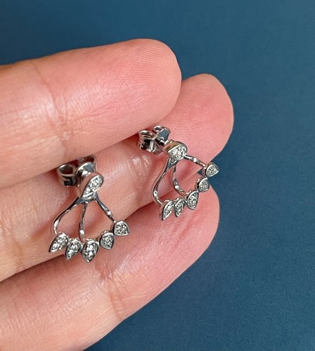 Pendientes de diamantes chaqueta de oro blanco de 9 quilates tachuelas de hoja 2 en 1 - Imagen 5 de 7