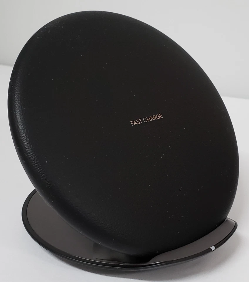 Samsung EP-PG950 Fast Charge Convertible Wireless Charging Stand Pad 2A USB-C Qi - Image 2 of 4