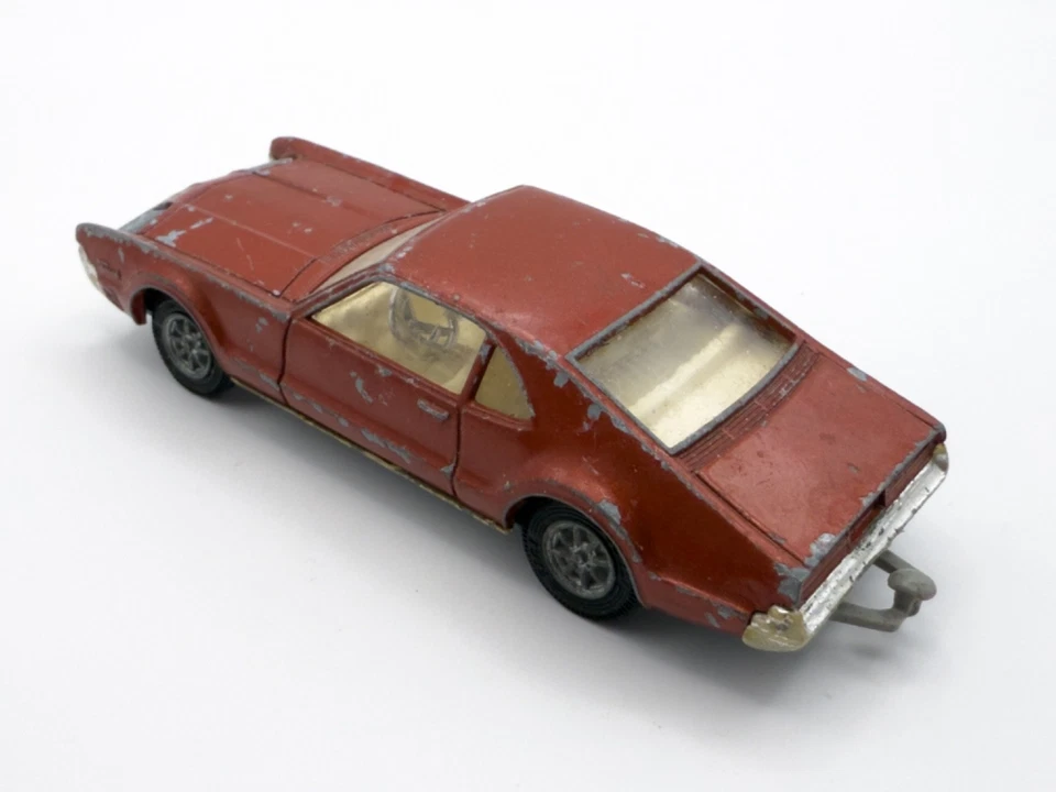 COCHE VINTAGE CORGI TOYS 276 OLDSMOBILE TORONADO MARRÓN METÁLICO GATOS DORADOS 1968 Foto 3 de 4