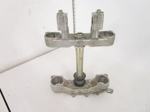 BRACKET, FRONT FORK UNDER
