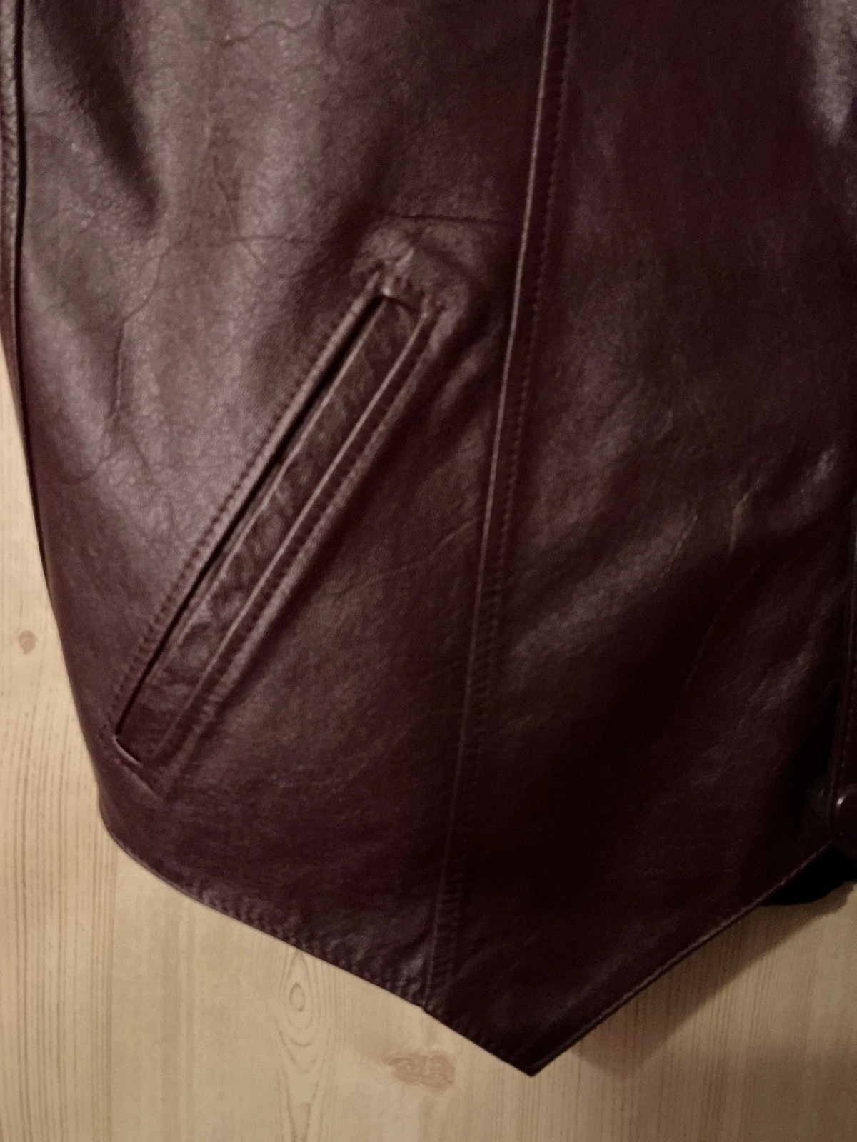 Vintage Creaciones GLR Burgandy Leather Vest Size 40 Leon Cowboy Rancher Mexico - product detail image 4