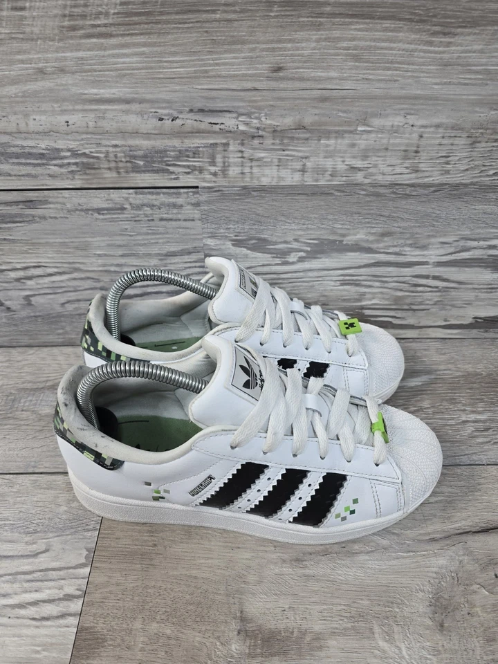 adidas Originals Superstar II White Black Minecraft JQ8749 Youth Size 5Y Shoes - Image 2 of 4